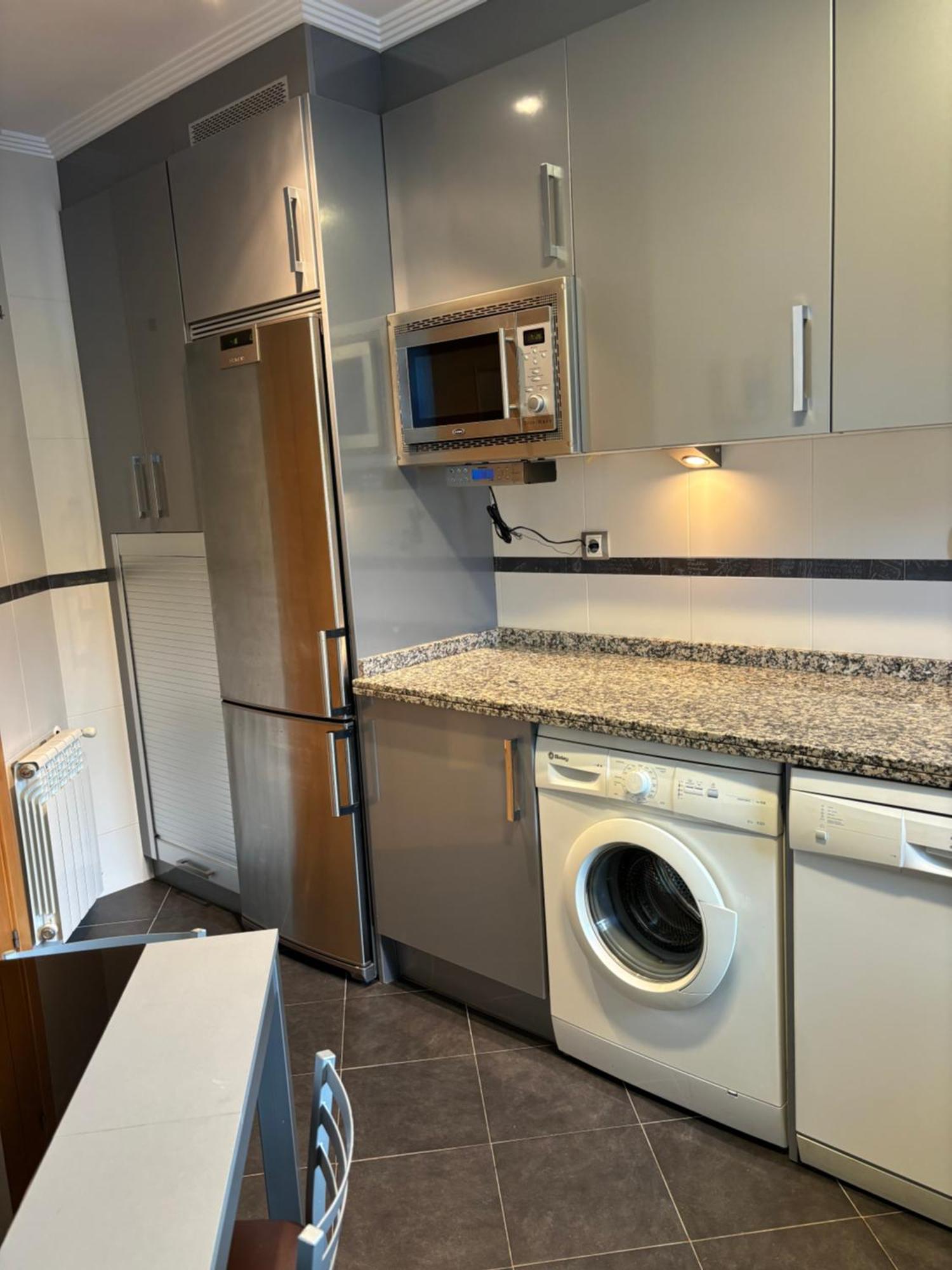 Apartamento Oviedo Naranco מראה חיצוני תמונה